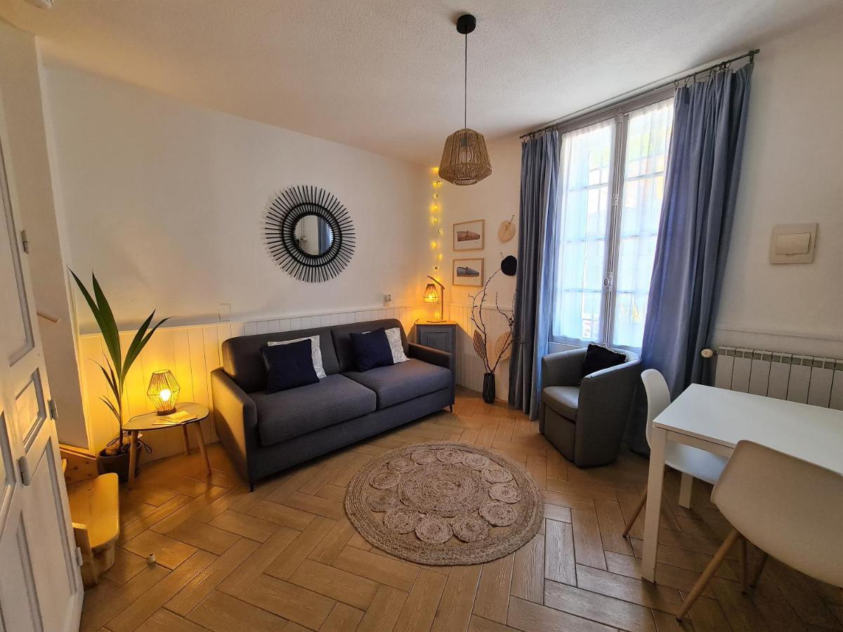 Chambres d'Hôtes et Gîtes- L'Abri sous Roche Tautavel Extérieur photo